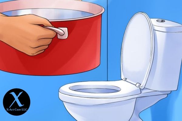 4 Toilet Cleaning Hacks